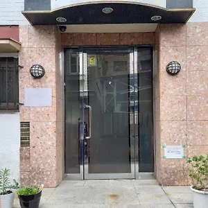 旅館 House Lee, 東京都